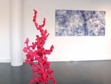 Emprise - Plastique et pigment, 165x90x80cm, 2012