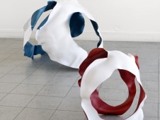 Souples - PVC thermoformé et peinture, 120x100x100cm et 70x50x60cm, 2012