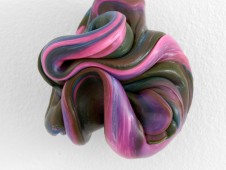Noeuds - plastique et pigments, 15x10x15cm (x9), 2011
